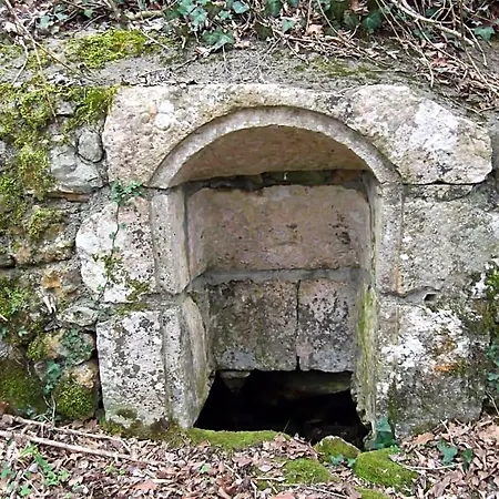 Le Clos De La Font Queroy Alojamento de Acomodação e Pequeno-almoço Vouthon