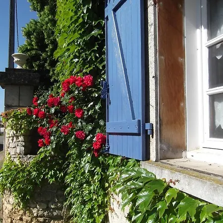Le Clos De La Font Queroy Couette-café Vouthon