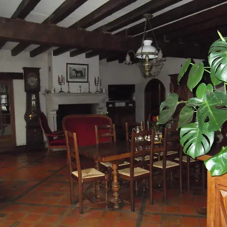Le Clos De La Font Queroy 3* Vouthon